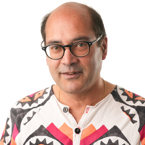 Dr David Hooper